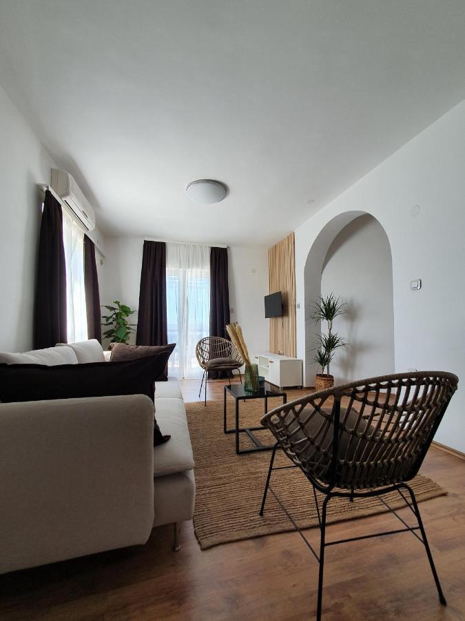 Apartmani Masline Jasenice  Εξωτερικό φωτογραφία