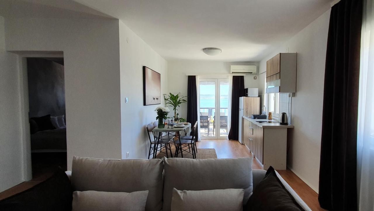 Apartmani Masline Jasenice  Εξωτερικό φωτογραφία