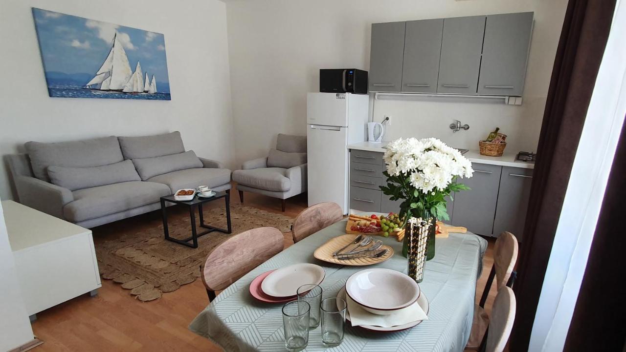Apartmani Masline Jasenice  Εξωτερικό φωτογραφία