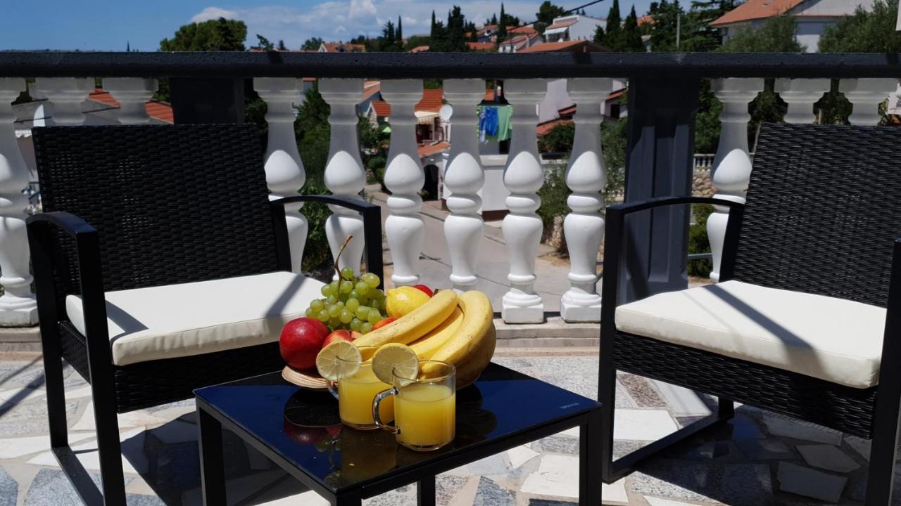Apartmani Masline Jasenice  Εξωτερικό φωτογραφία